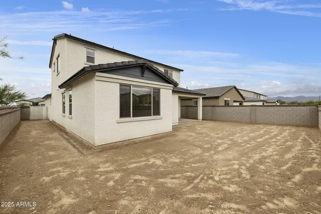 $611,360 | 17328 West Dahlia Drive, Surprise, AZ 85388