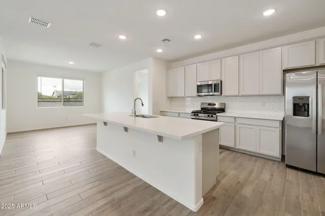 $611,360 | 17328 West Dahlia Drive, Surprise, AZ 85388