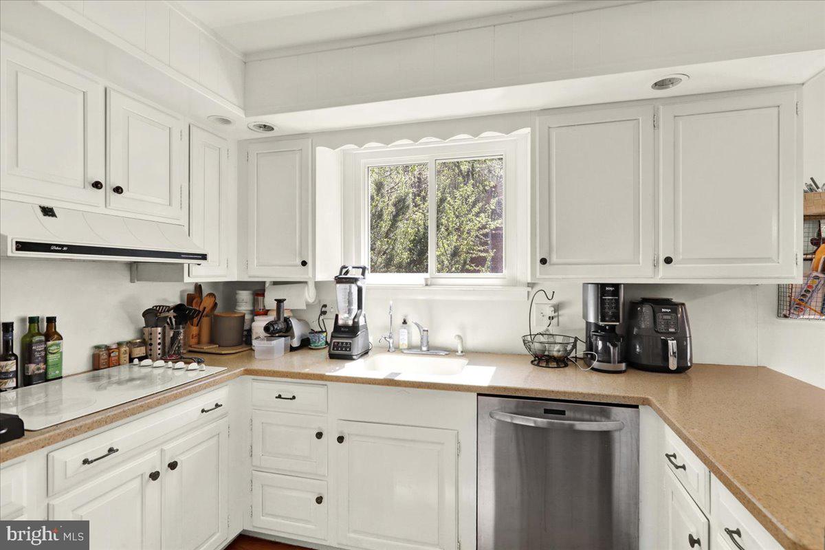 342 Preston Road Wernersville, PA 19565 - Photo 11 of 34