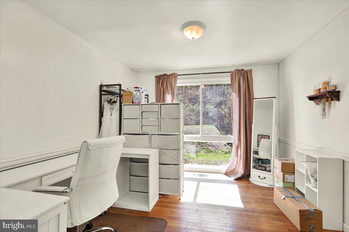 342 Preston Road Wernersville, PA 19565 - Photo 7 of 34