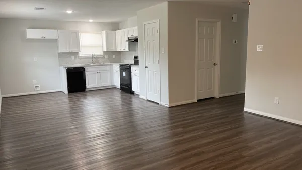 $1,445 | 312 De Haven Street, Houston, TX 77029