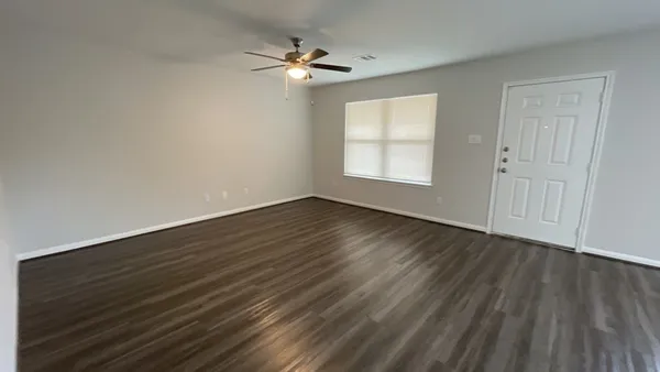 $1,445 | 312 De Haven Street, Houston, TX 77029