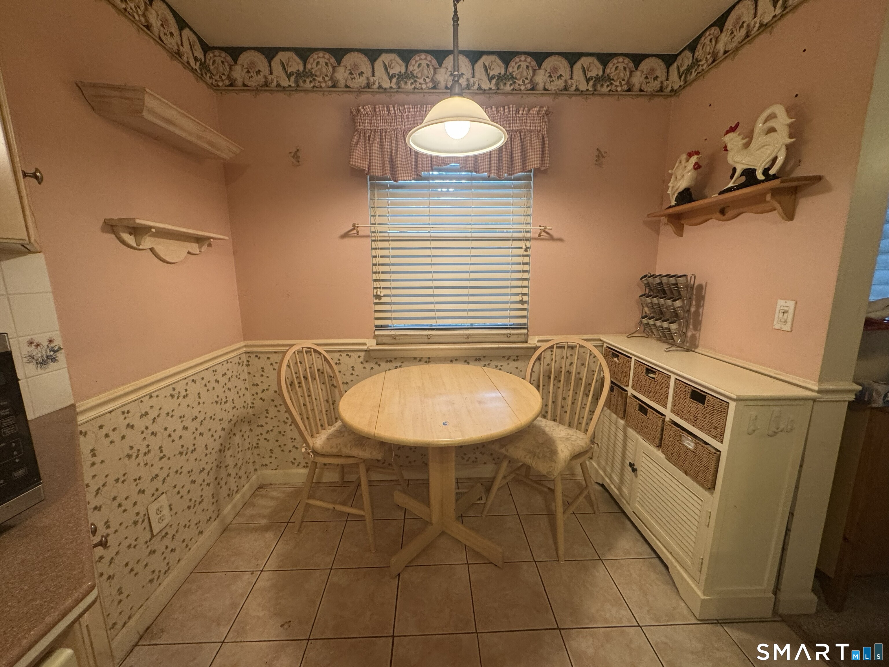 50 Greenhouse Road, Unit 58B Bridgeport, CT 06606 - Photo 4 of 15 Gallery Image 4