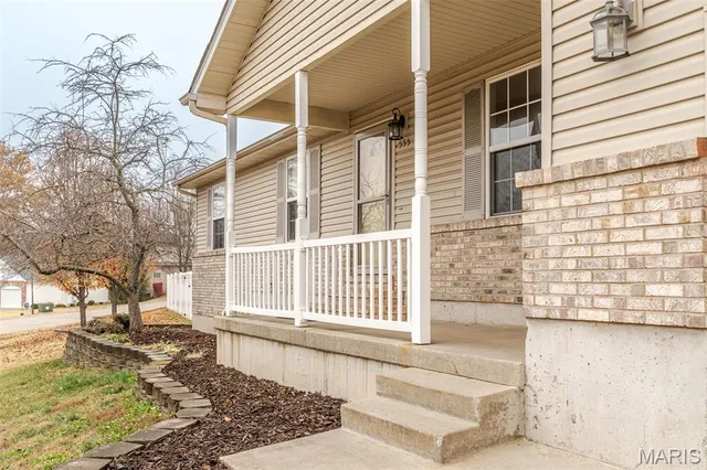 $285,000 | 555 Monty View, Washington, MO 63090