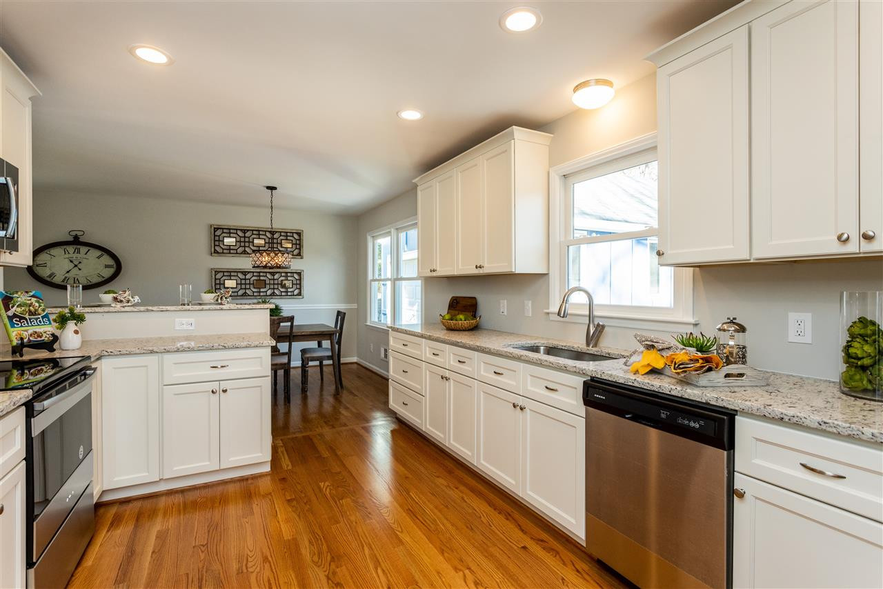 317 East Millbrook Road Raleigh, NC 27609 - Photo 11 of 29 Photo 11