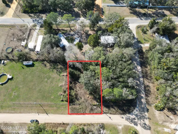 $24,800 | 127 Cherokee Avenue, Interlachen, FL 32148