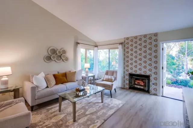 $4,500 | 12242 Paseo Lucido, Unit C, San Diego, CA 92128