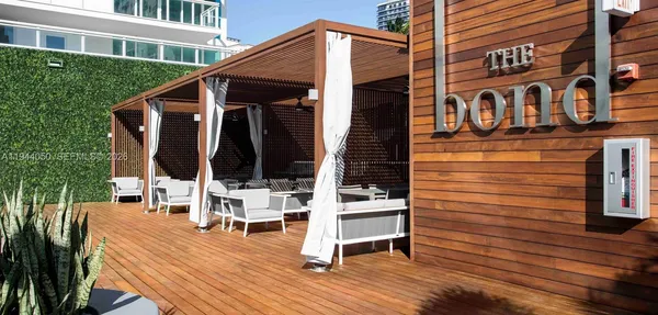 $3,695 | 1080 Brickell Avenue, Unit 911, Miami, FL 33131
