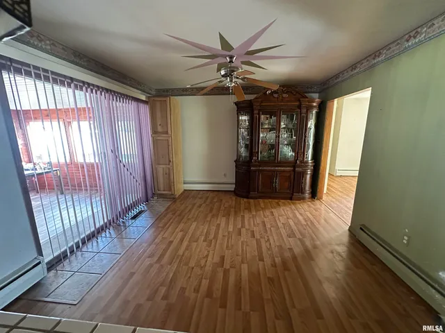 $164,900 | 341 McFall Street, Benton, IL 62812