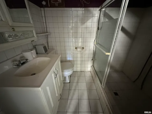 $164,900 | 341 McFall Street, Benton, IL 62812