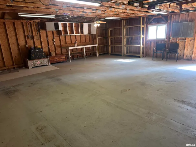 $164,900 | 341 McFall Street, Benton, IL 62812