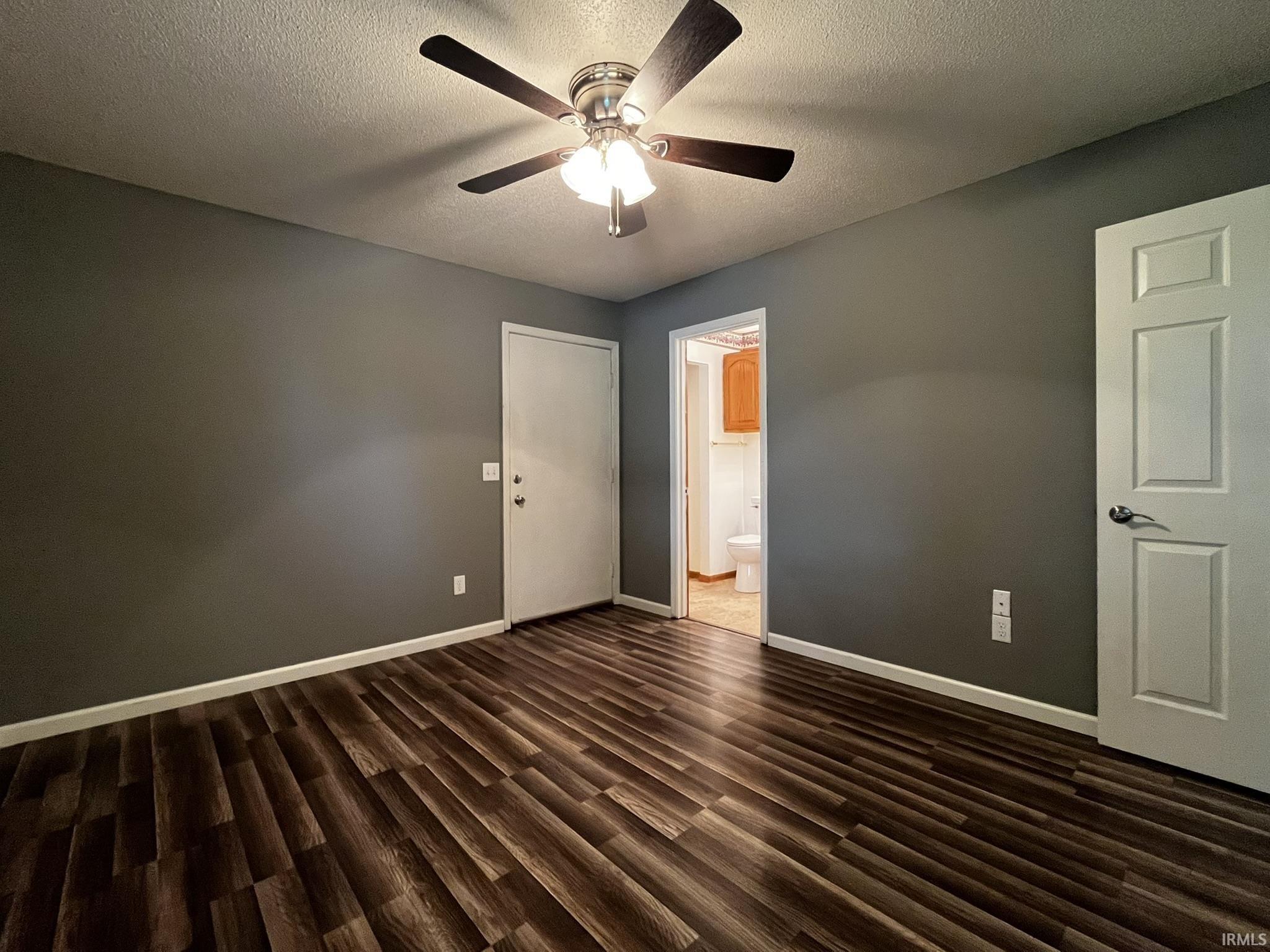 8909 Mariners Ridge Drive Fort Wayne, IN 46819 - Photo 14 of 35