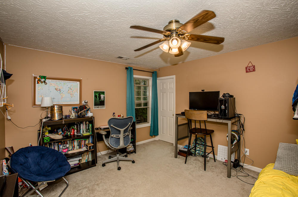 361 Winton Road Versailles, KY 40383 - Photo 29 of 36 1F9A6496