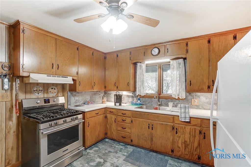21073 Stony Ridge Road Luckey, OH 43443 - Photo 12 of 28 Gallery Image 12
