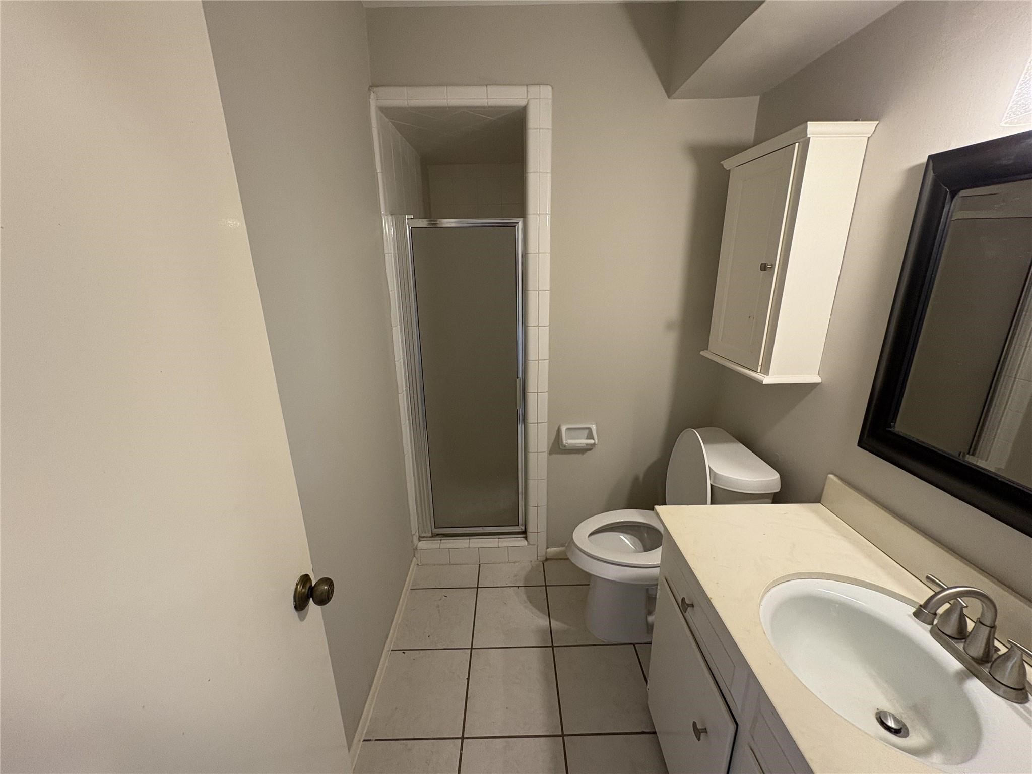 17159 Beaver Springs Drive, Unit 13 Houston, TX 77090 - Photo 7 of 14