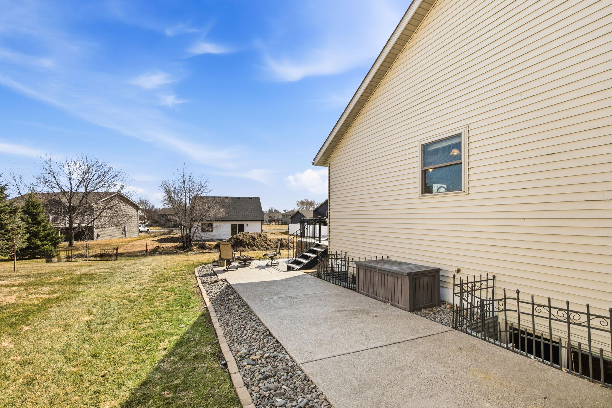 24364 19th Avenue St. Augusta, MN 56301 - Photo 24 of 27