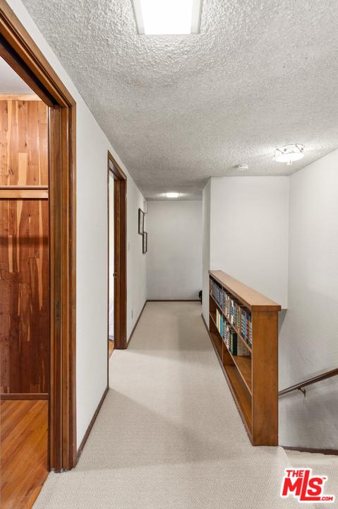 1980 Cummings Drive Los Angeles, CA 90027 - Photo 26 of 50