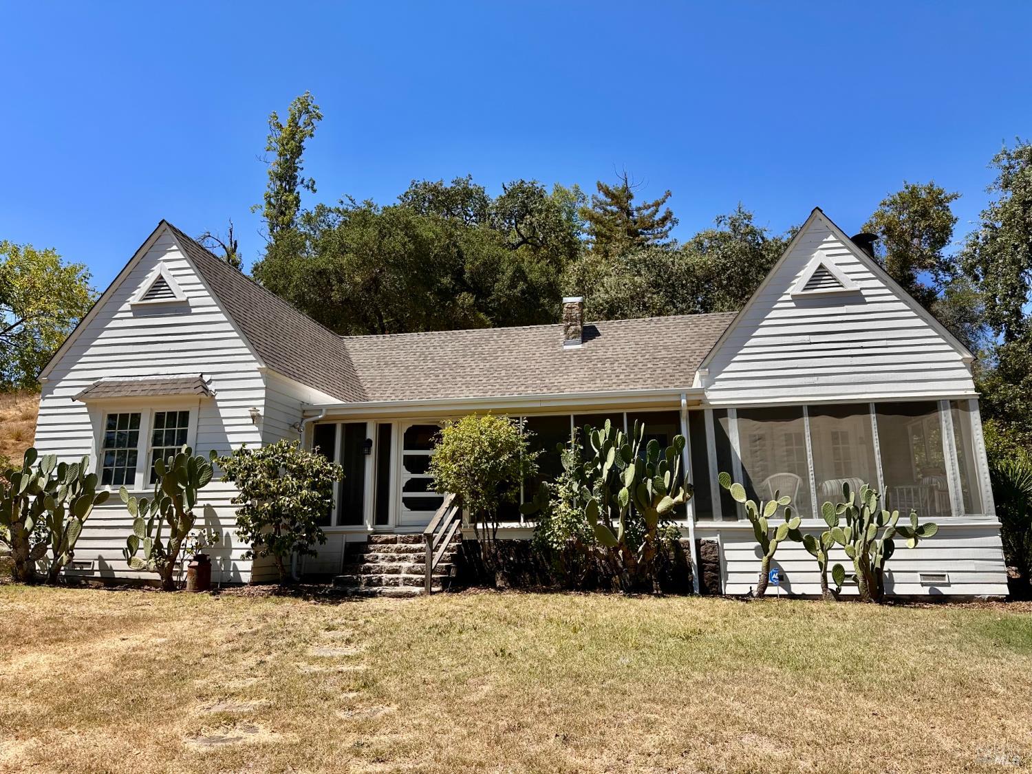 a view of a house with porch