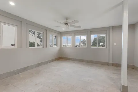 $449,000 | 3930 Knollcrest Drive, Montgomery, TX 77356