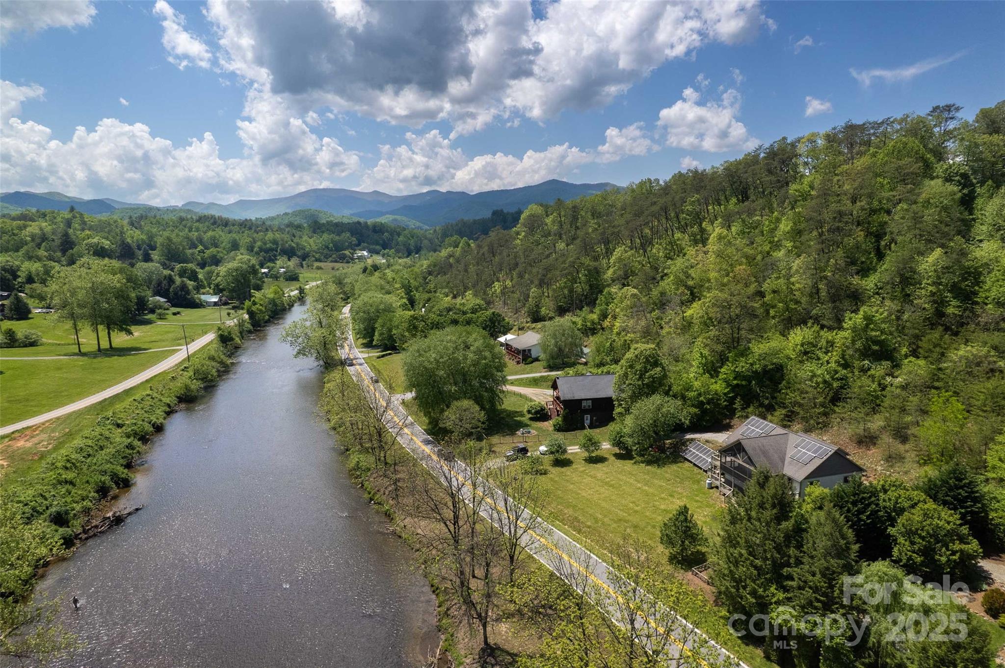 980 South River Road Sylva, NC 28779 - Photo 33 of 41 a view of a city street view with houses
