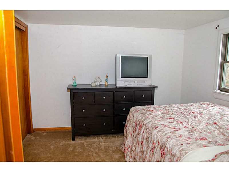 162 Truver Road Valencia, PA 16059 - Photo 13 of 17 Bedroom. Perfect sized 2nd bedroom