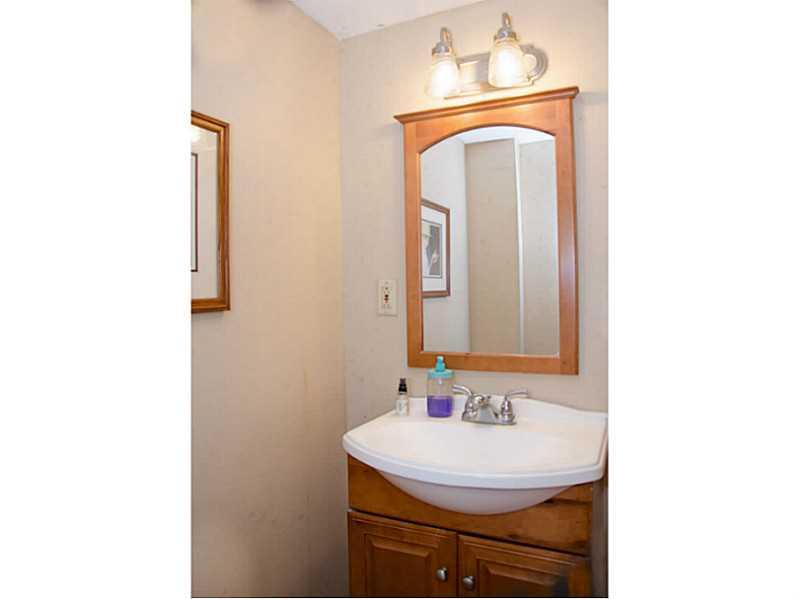 162 Truver Road Valencia, PA 16059 - Photo 7 of 17 Partial Bath. Powder room near living room