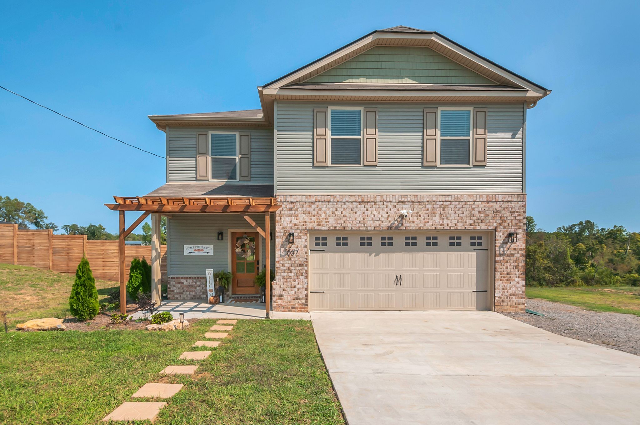 1037 East Piney Road Dickson, TN 37055 - Photo 2 of 34 Gallery Image 2