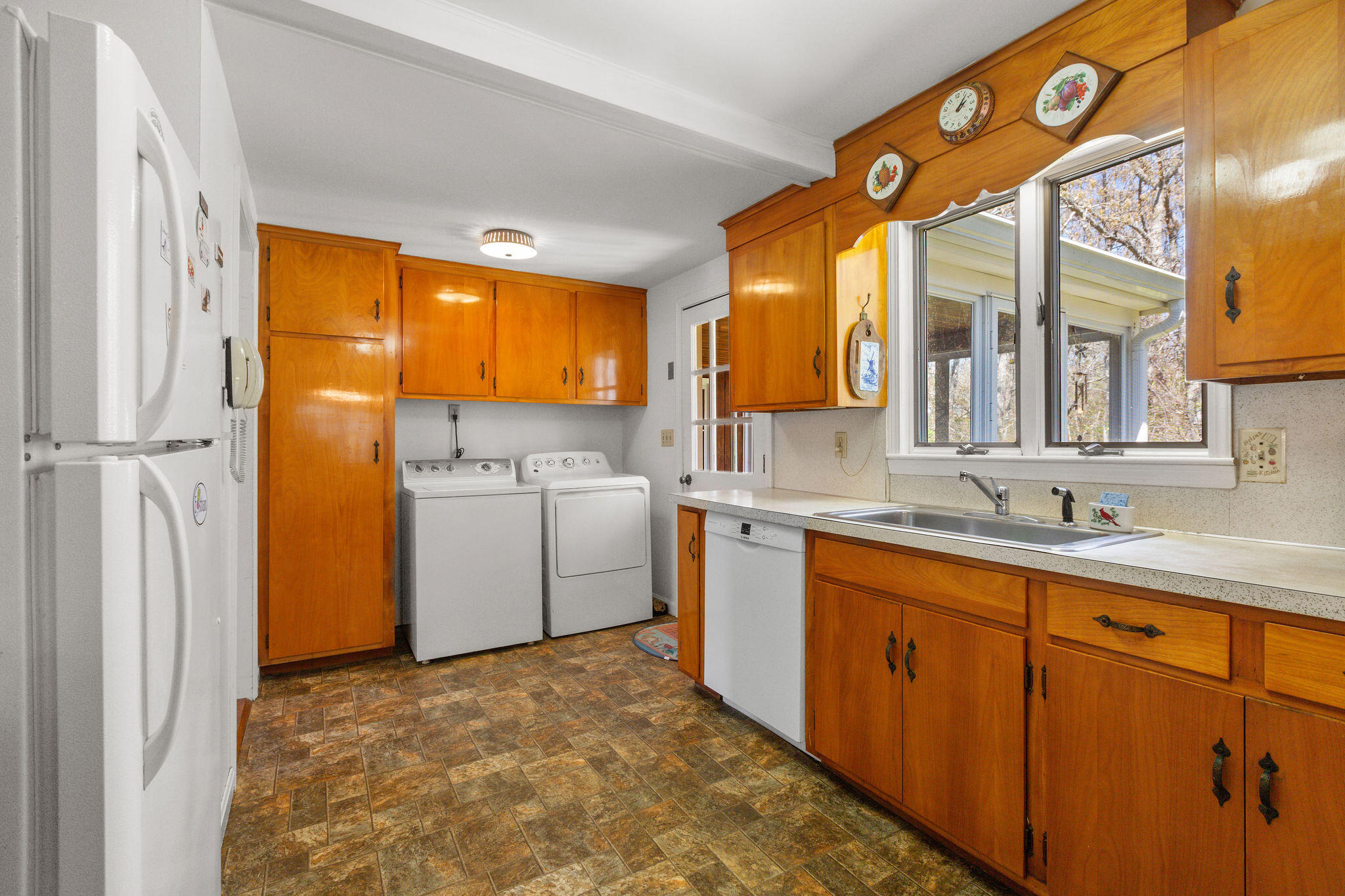 1230 Massasoit Road Eastham, MA 02642 - Photo 18 of 39 1230MassasoitRd-19
