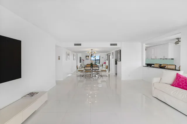 $3,500 | 1000 South Ocean Boulevard, Unit 8H, Pompano Beach, FL 33062