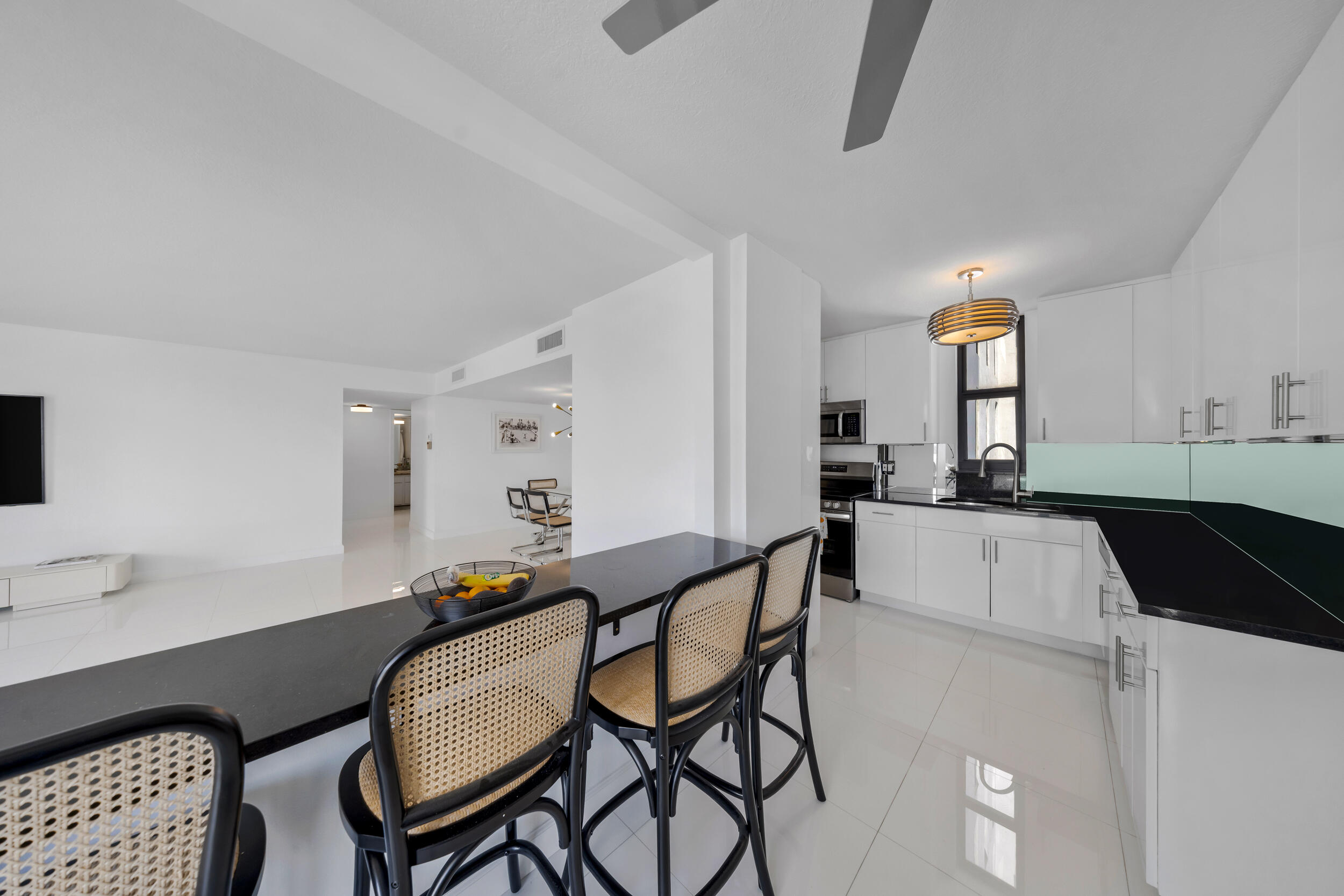 1000 South Ocean Boulevard, Unit 8H Pompano Beach, FL 33062 - Photo 25 of 39 Yana Krugly unit 8H-1000 S Ocean Blvd-Po