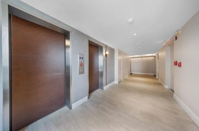 $3,500 | 1000 South Ocean Boulevard, Unit 8H, Pompano Beach, FL 33062