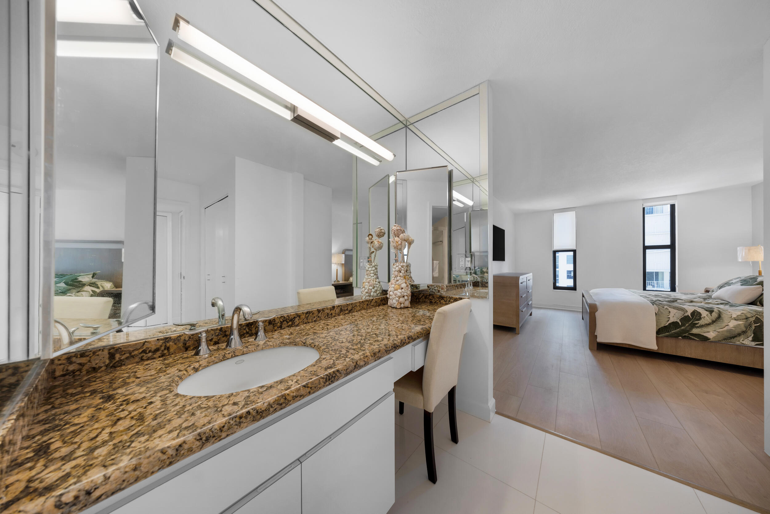 1000 South Ocean Boulevard, Unit 8H Pompano Beach, FL 33062 - Photo 4 of 39 Yana Krugly unit 8H-1000 S Ocean Blvd-Po