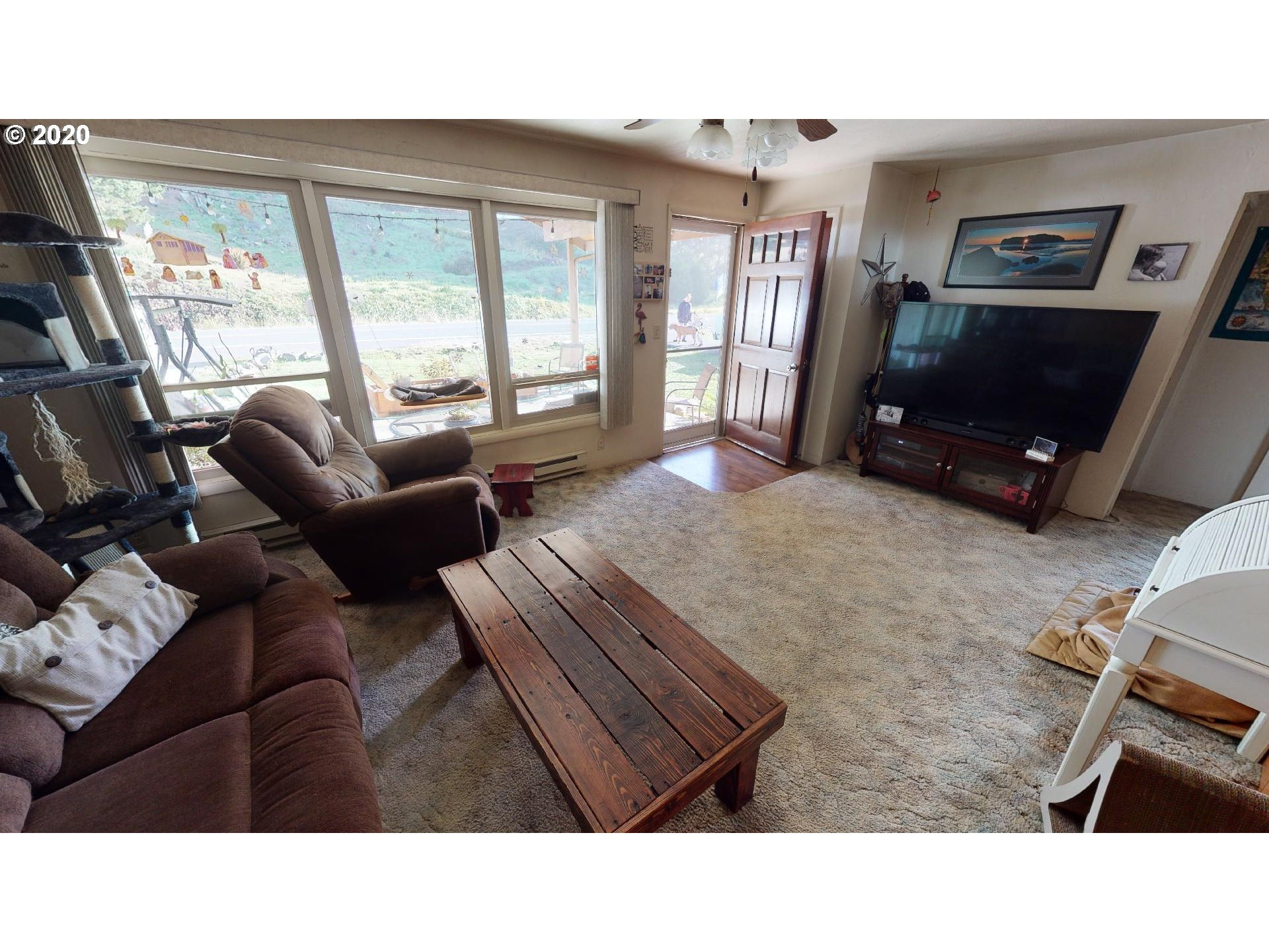 34700 Ophir Road Gold Beach, OR 97444 - Photo 7 of 27 Gallery Image 7