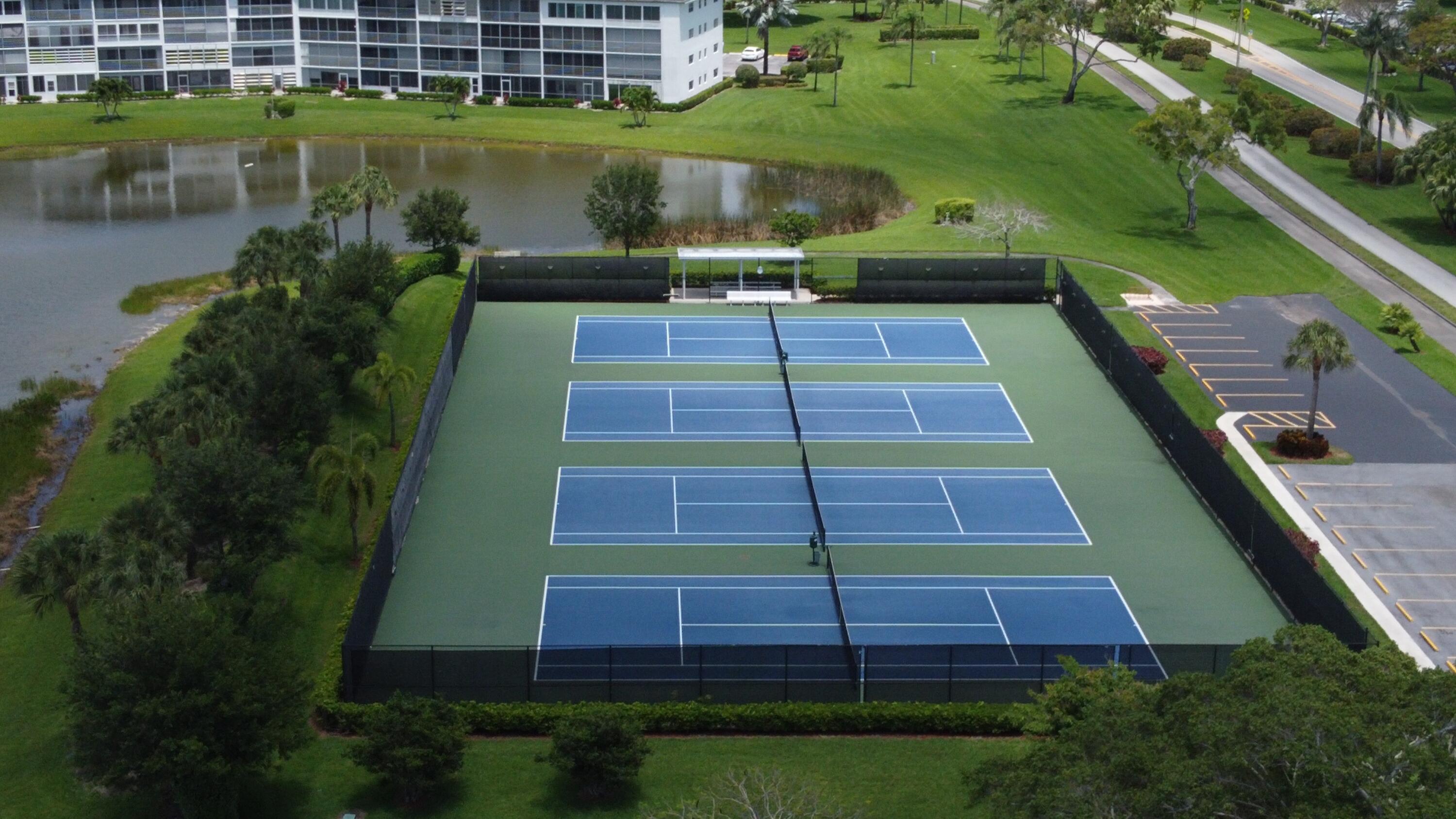 4007 Cornwall East, Unit 4007 Boca Raton, FL 33434 - Photo 32 of 35 Tennis courts at Exeter