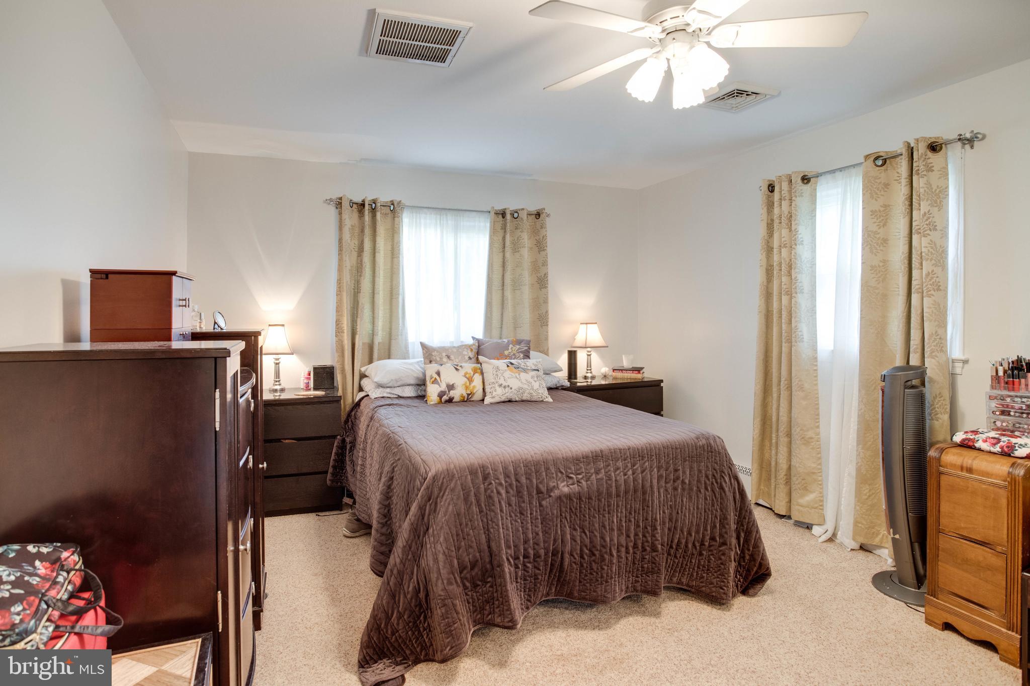 9305 Mathis Avenue Manassas, VA 20110 - Photo 17 of 53 Master with ceiling fan