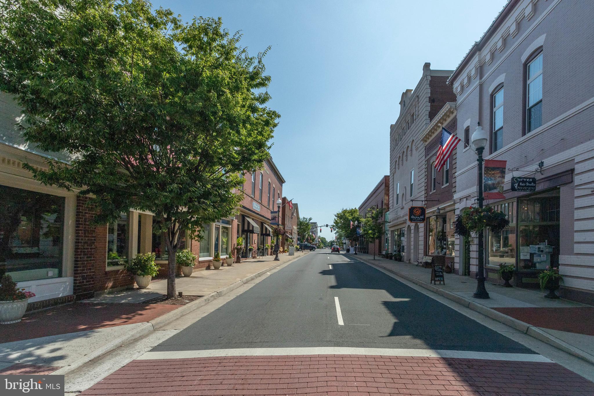 9305 Mathis Avenue Manassas, VA 20110 - Photo 48 of 53 Gallery Image 48