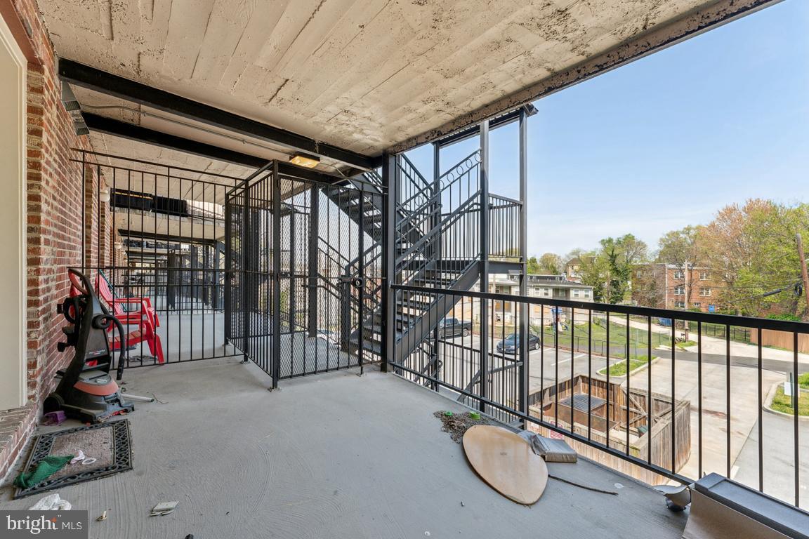 1712 W Street Southeast, Unit 18 Washington, DC 20020 - Photo 16 of 20 a view of swimming pool with couch