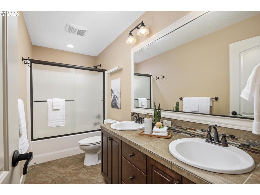 2728 Ridge Lane West Linn, OR 97068 - Photo 41 of 48 Gallery Image 41