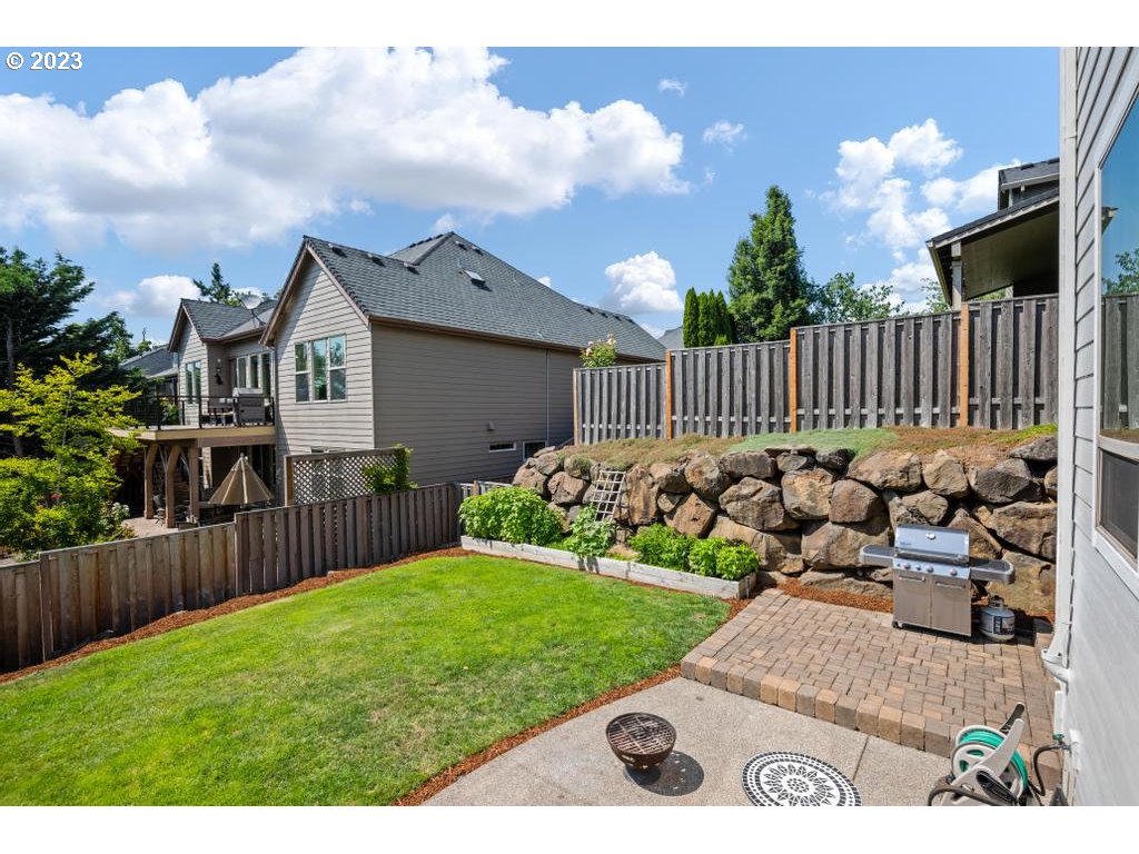 2728 Ridge Lane West Linn, OR 97068 - Photo 45 of 48 Gallery Image 45