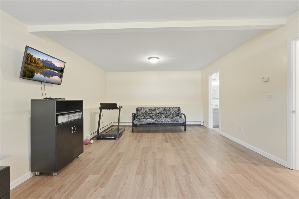 15 Primrose Street Worcester, MA 01604 - Photo 27 of 37