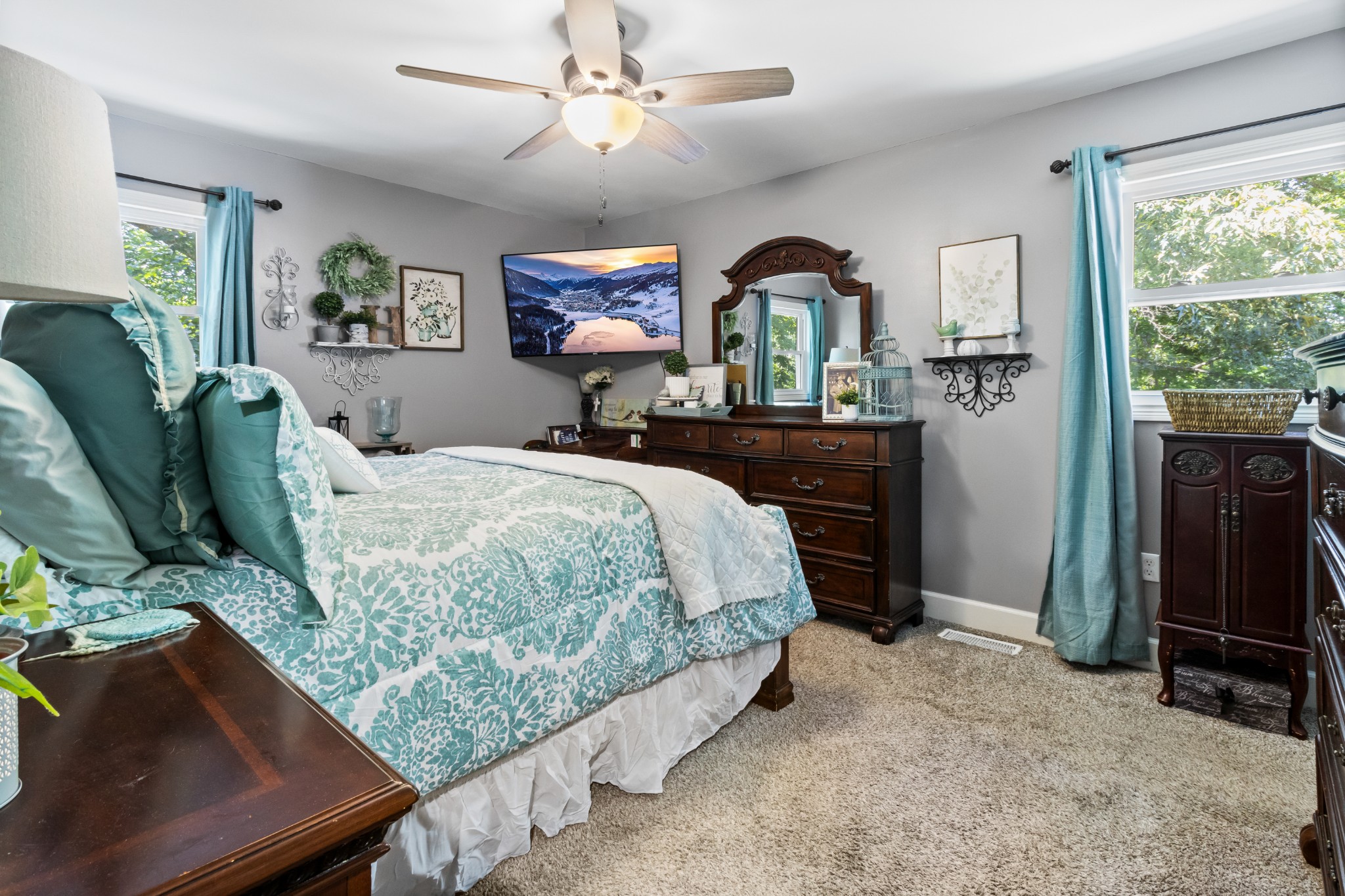 408 Sandy Road Dover, TN 37058 - Photo 13 of 36 a bedroom with a bed window and dresser