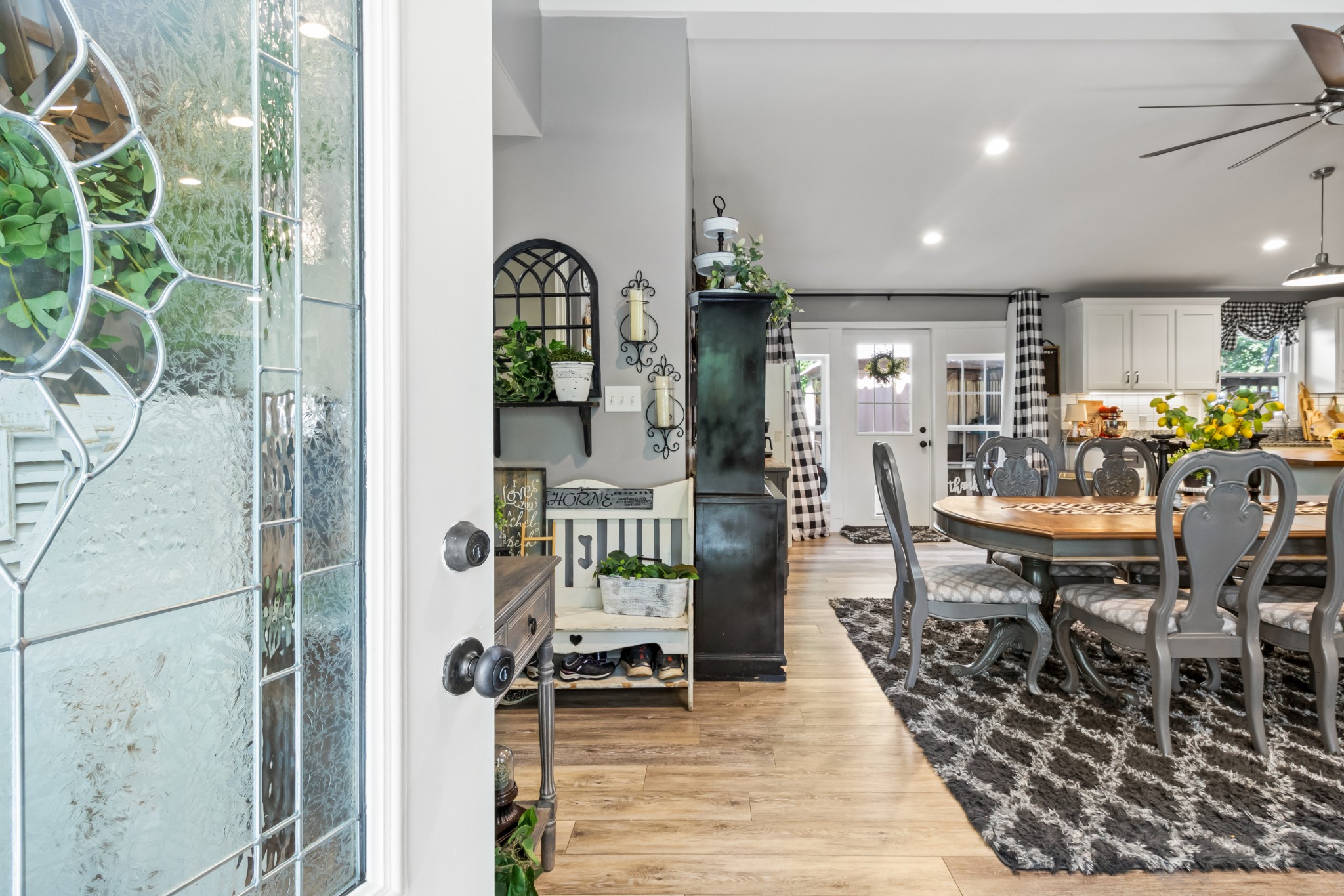 408 Sandy Road Dover, TN 37058 - Photo 3 of 36 an outdoor dining space with furniture