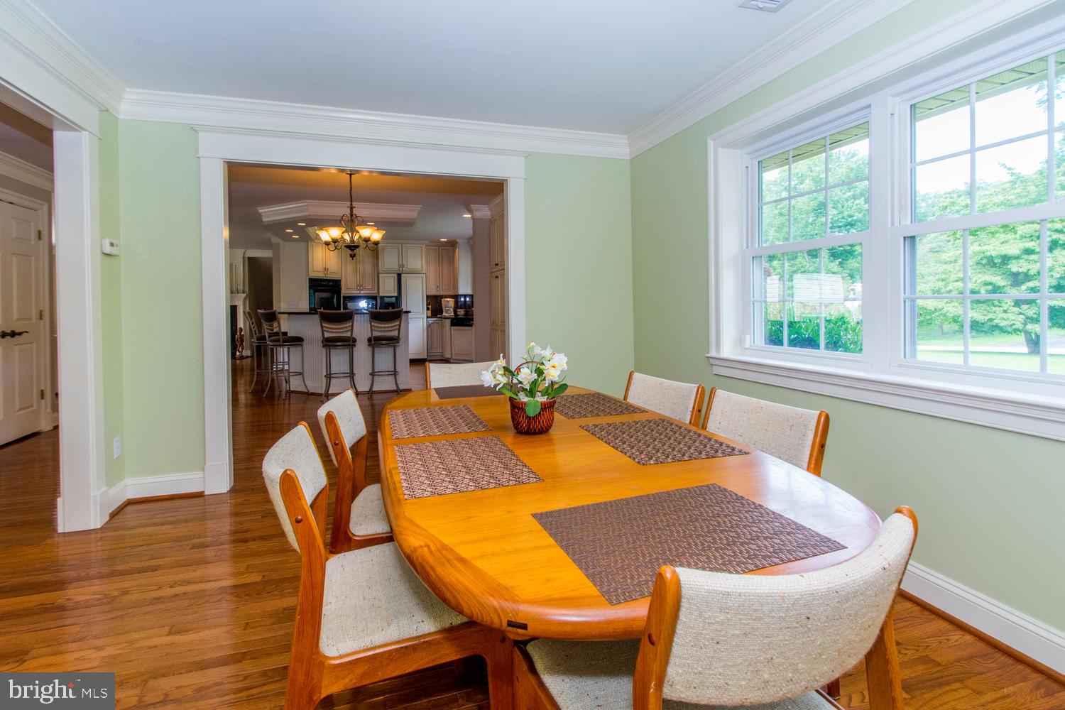 11501 Crows Nest Road Clarksville, MD 21029 - Photo 12 of 60 Easy access to dining room from kitchen