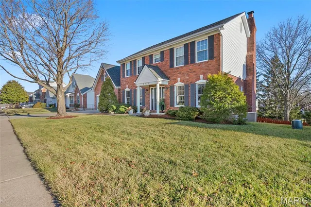 $480,000 | 3430 Riverchase Parkway, St. Charles, MO 63301