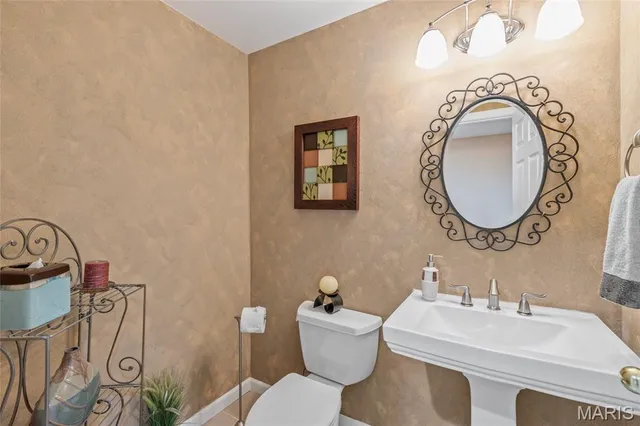 $480,000 | 3430 Riverchase Parkway, St. Charles, MO 63301