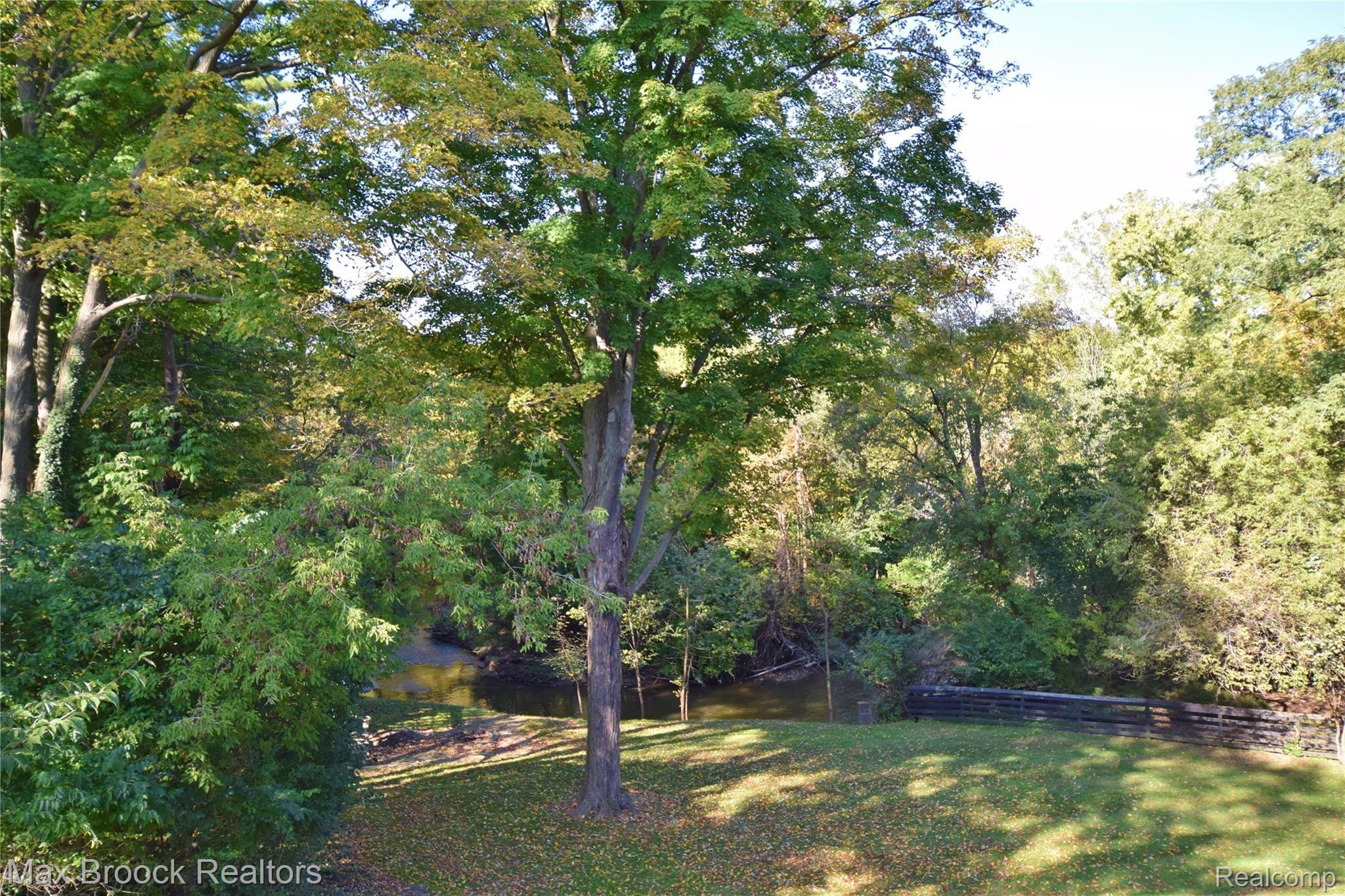 31825 Evergreen Road Franklin, MI 48025 - Photo 55 of 60 back yard 10.JPG