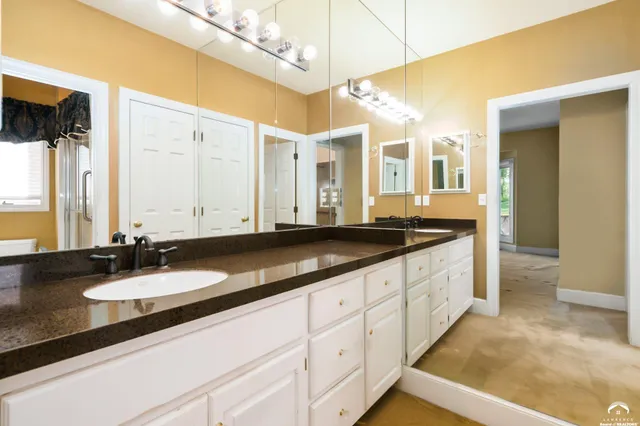 $759,900 | 3700 Quail Creek Court, Lawrence, KS 66047