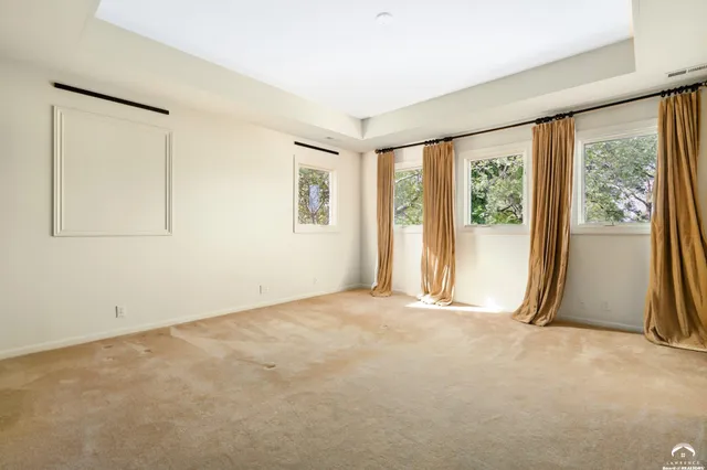 $759,900 | 3700 Quail Creek Court, Lawrence, KS 66047