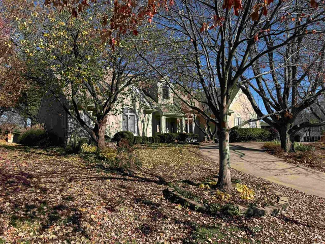 $759,900 | 3700 Quail Creek Court, Lawrence, KS 66047