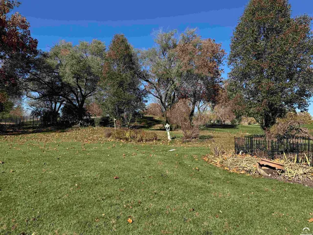 $759,900 | 3700 Quail Creek Court, Lawrence, KS 66047